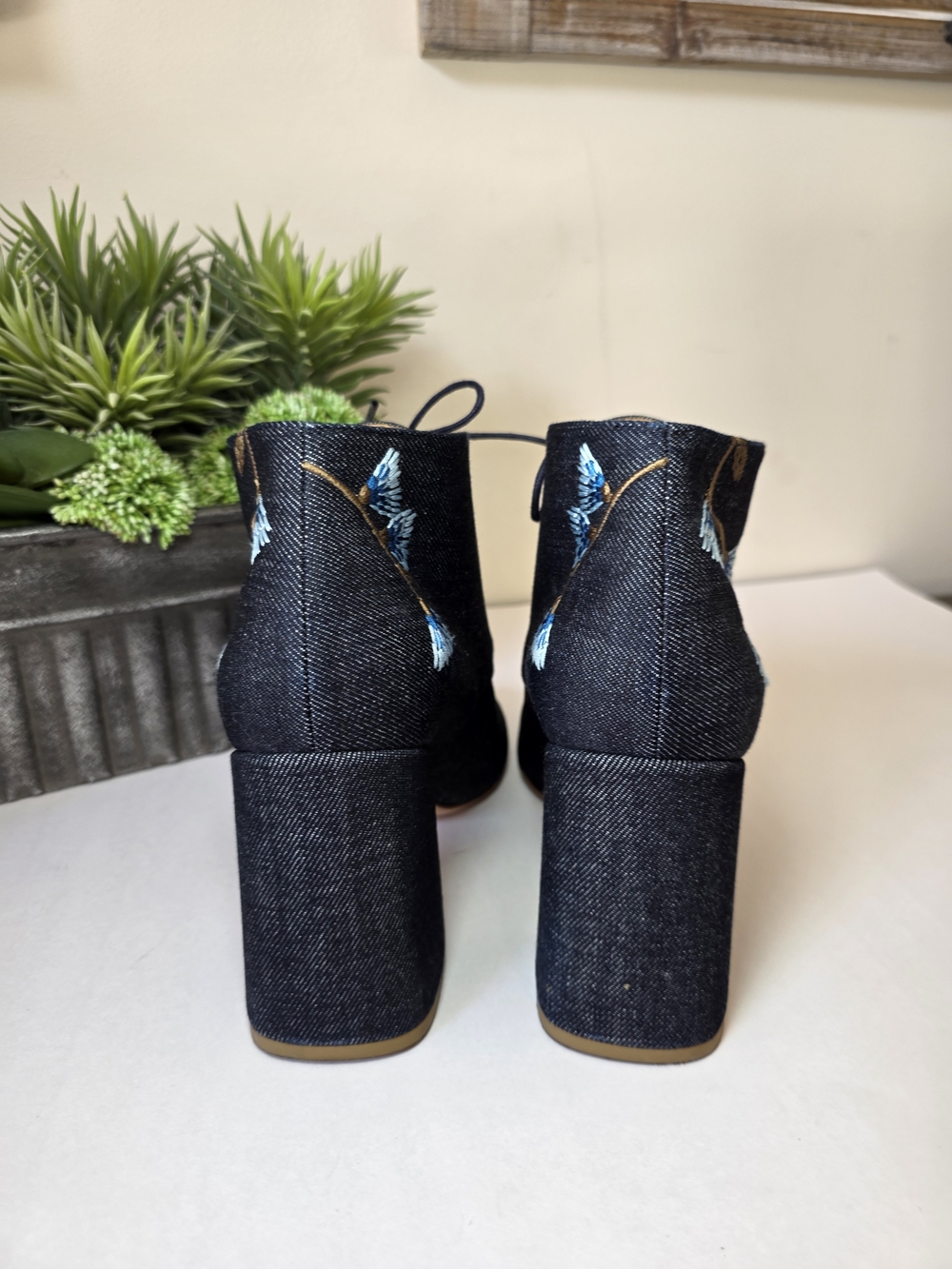 Laurence Dacade Belen Floral Embroidered Denim Booties Italy EU 42 US 10-10.5 - Picture 8 of 15